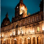 Santiago Nocturno. Ruta turística. Fotografía del Pazo de Raxoi
